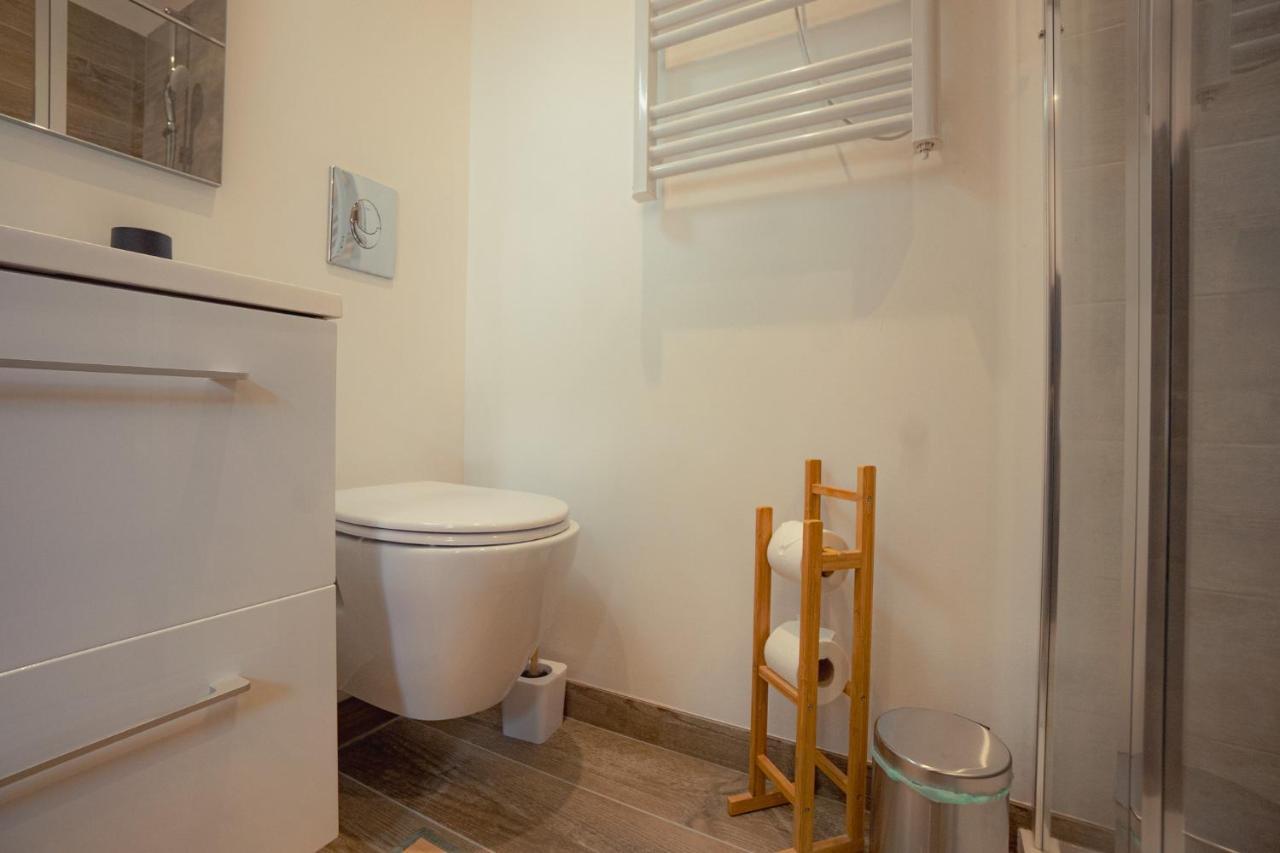Appartement Cozy Avec Stationnement Gratuit Saint-André-les-Vergers Exterior photo