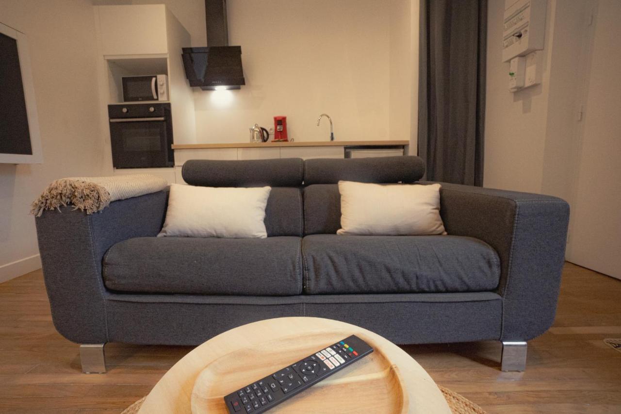 Appartement Cozy Avec Stationnement Gratuit Saint-André-les-Vergers Exterior photo