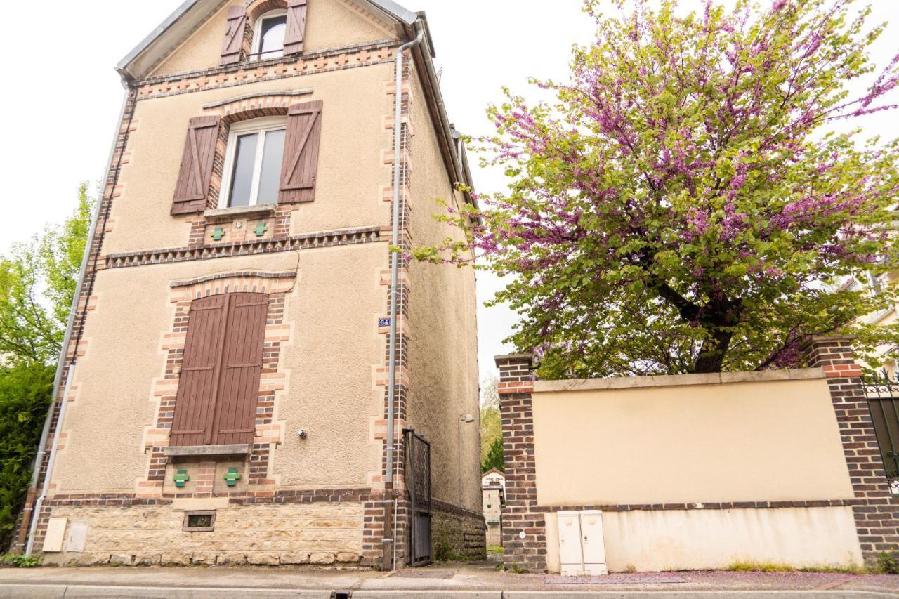 Appartement Cozy Avec Stationnement Gratuit Saint-André-les-Vergers Exterior photo